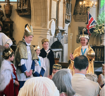 Kids at Chelsea Old Church dressed up for the coronation
