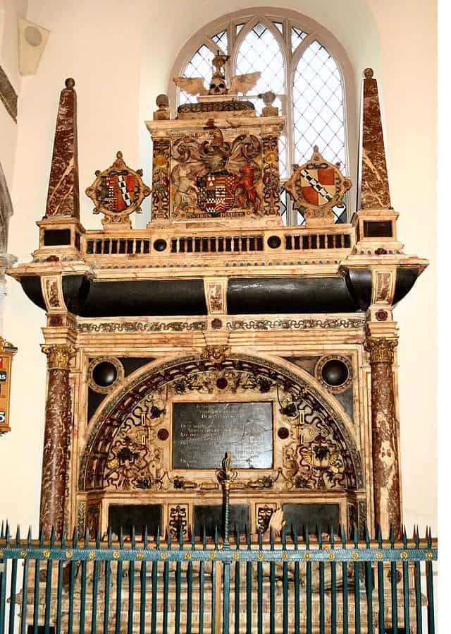 Dacre tomb, colour photo of alabaster tomb